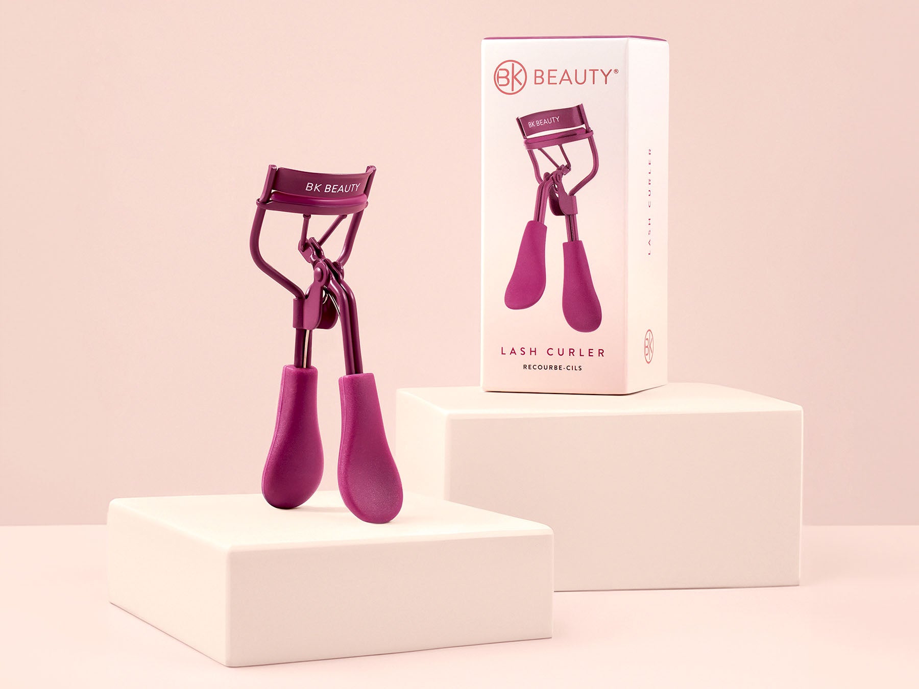 beauty topic eyelash curler