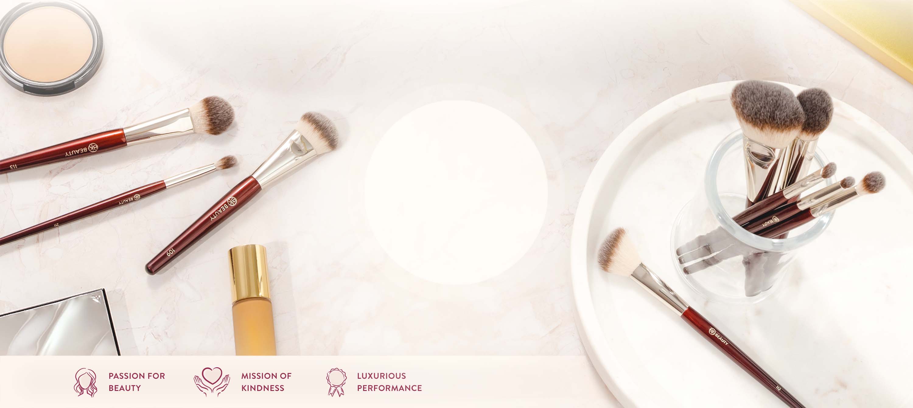 Softest, Best-Selling Makeup Brushes by Pro MUA and r Lisa J