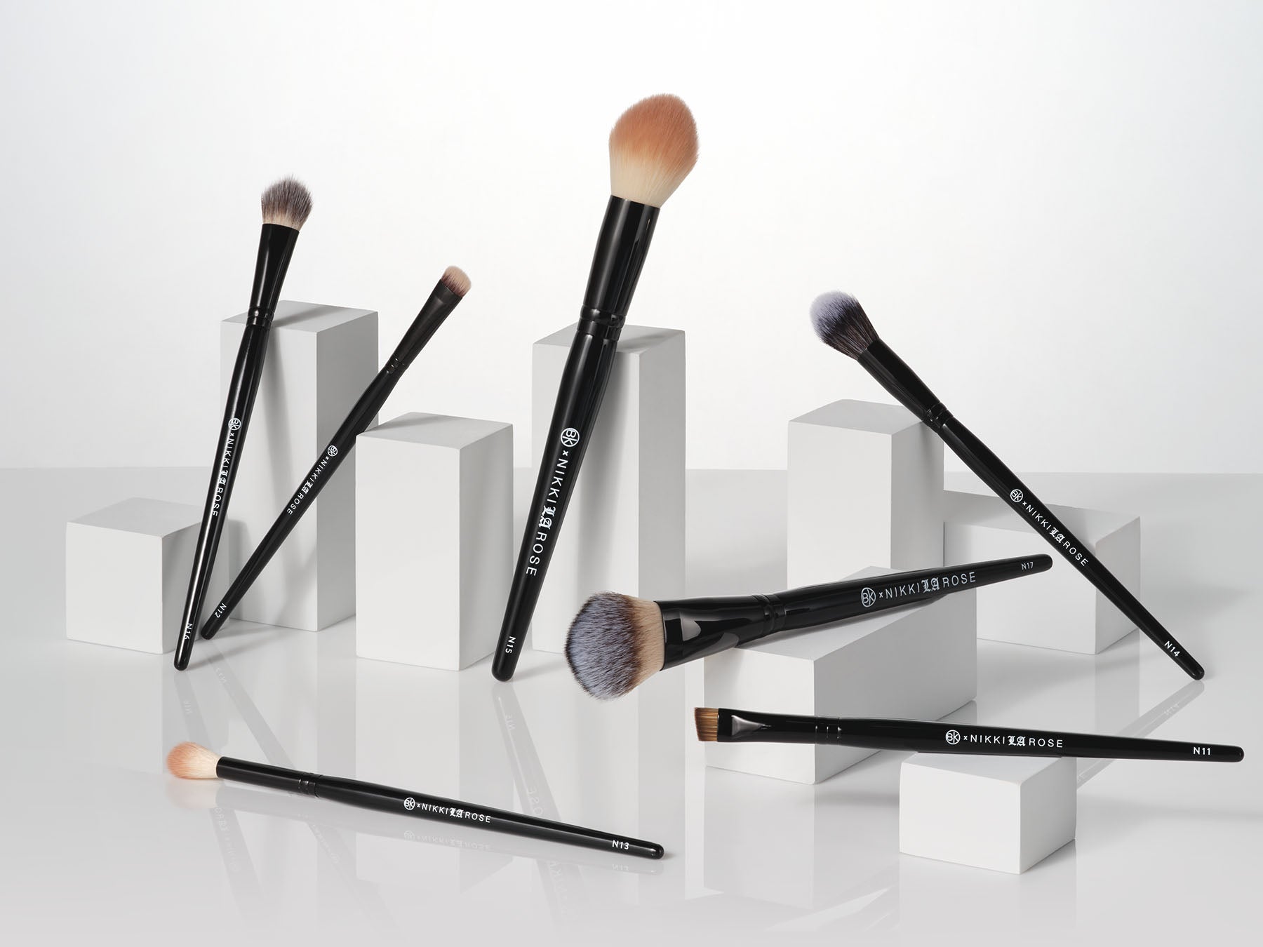 Nikki La Rose Pro Artist Brush Set (7PC)